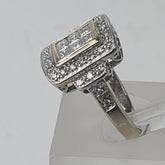 LADIES 10CT DIAMOND RING 4.3GMS Ring Size J 1/2 / 5.5 US